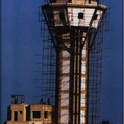 برج مراقبت فرودگاه ابوموسی و سازه های جنبی
